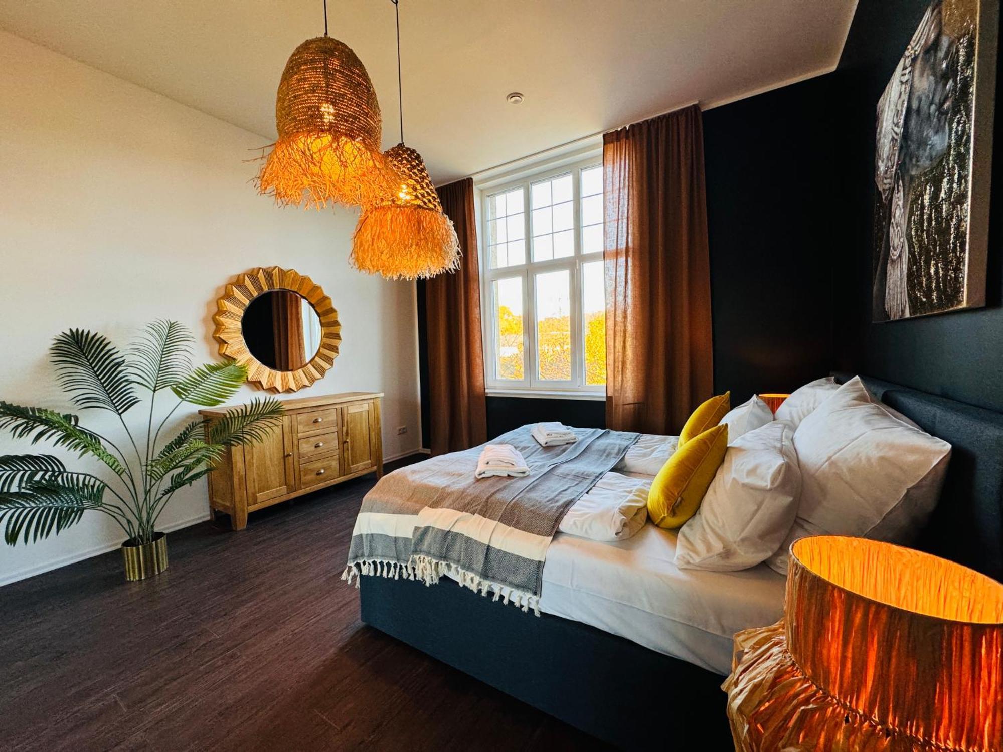 Klassen Stay - Designer Altbau Apartment Mit 2 Zimmer - Naehe Zentrum Und Rhein Κόμπλεντς Εξωτερικό φωτογραφία
